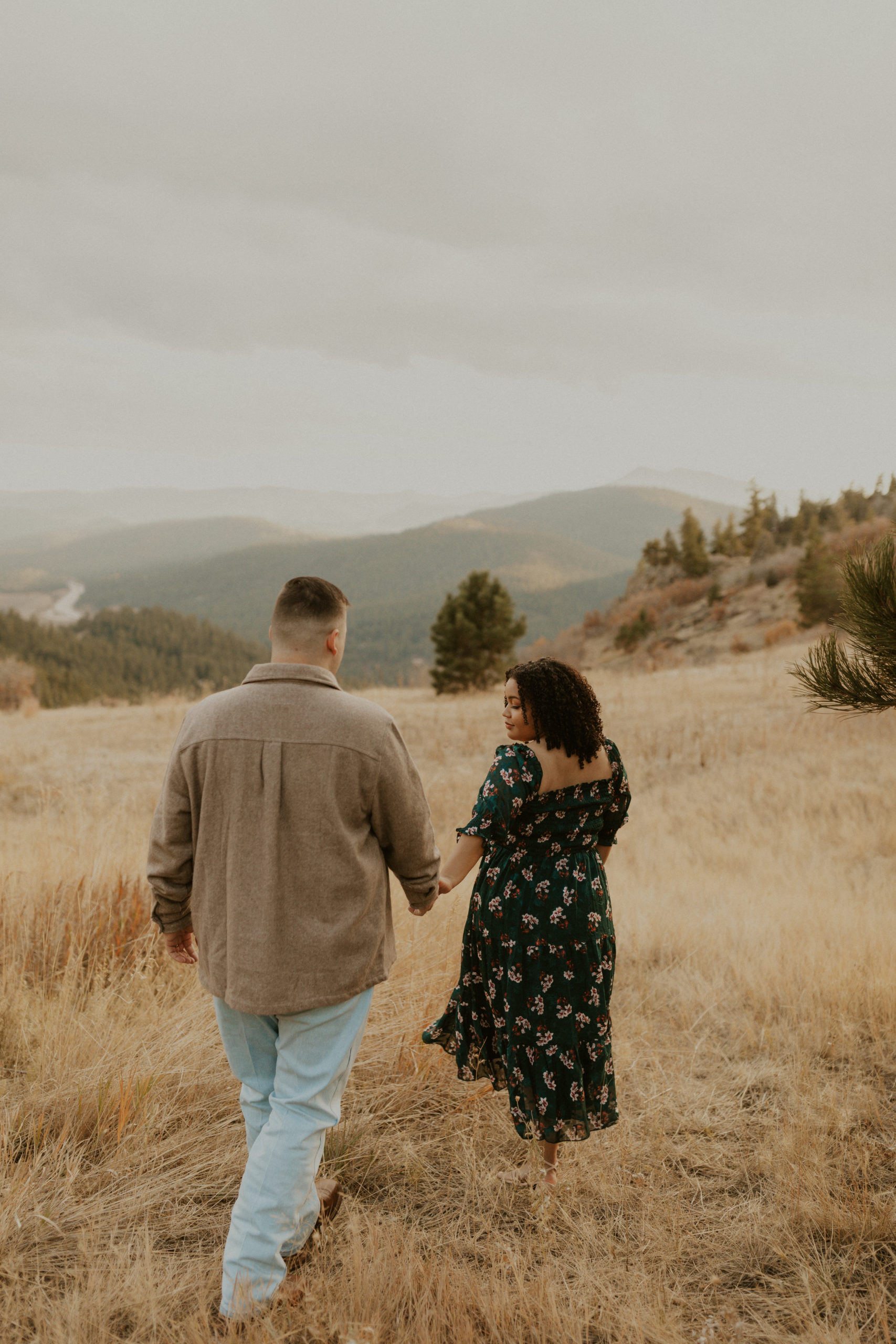 Beautiful Fall Engagement Session in the Colorado Mountains